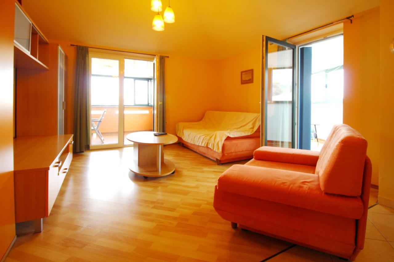 Apartments Pintar Zarok Башка Экстерьер фото