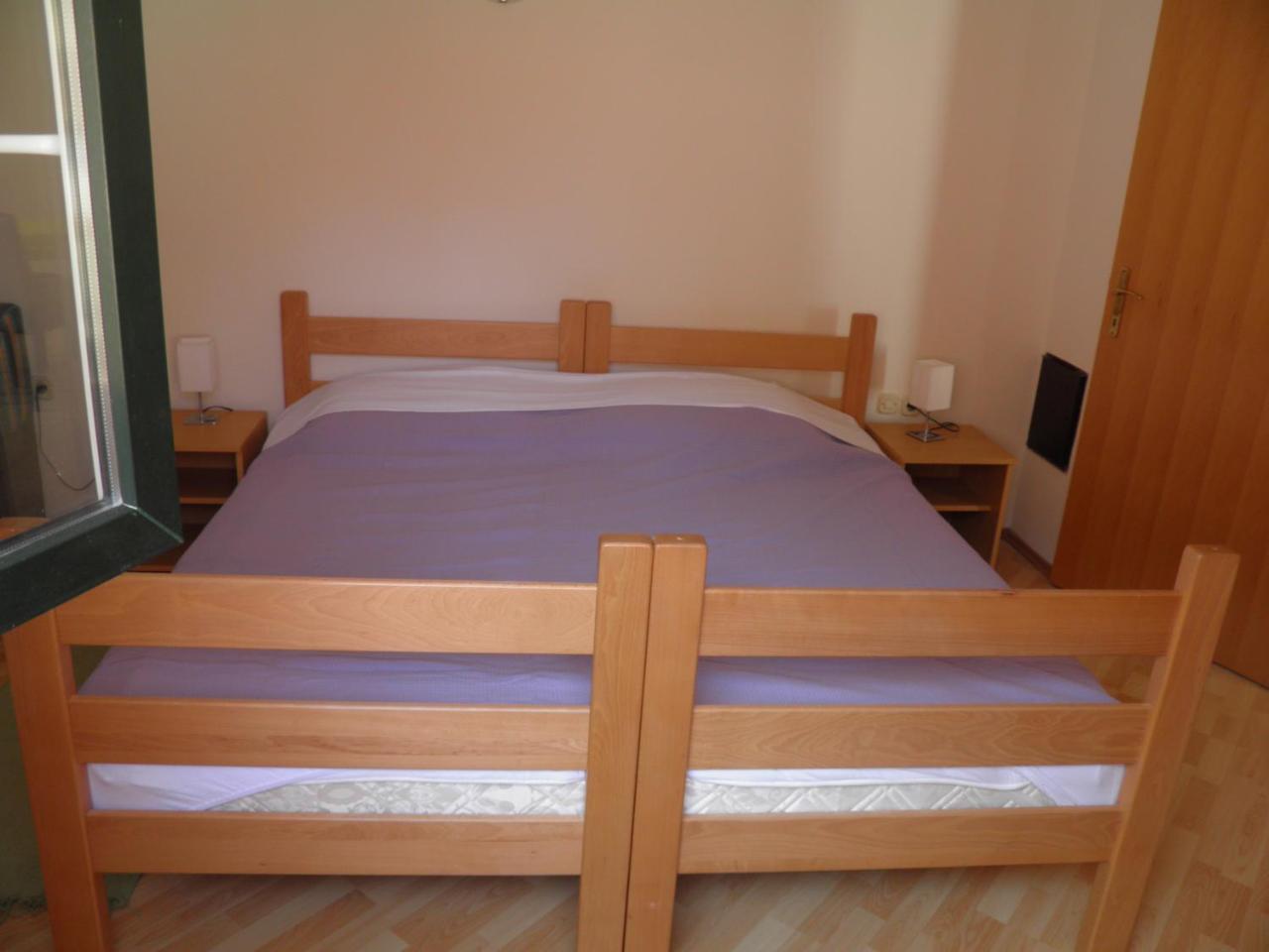 Apartments Pintar Zarok Башка Экстерьер фото